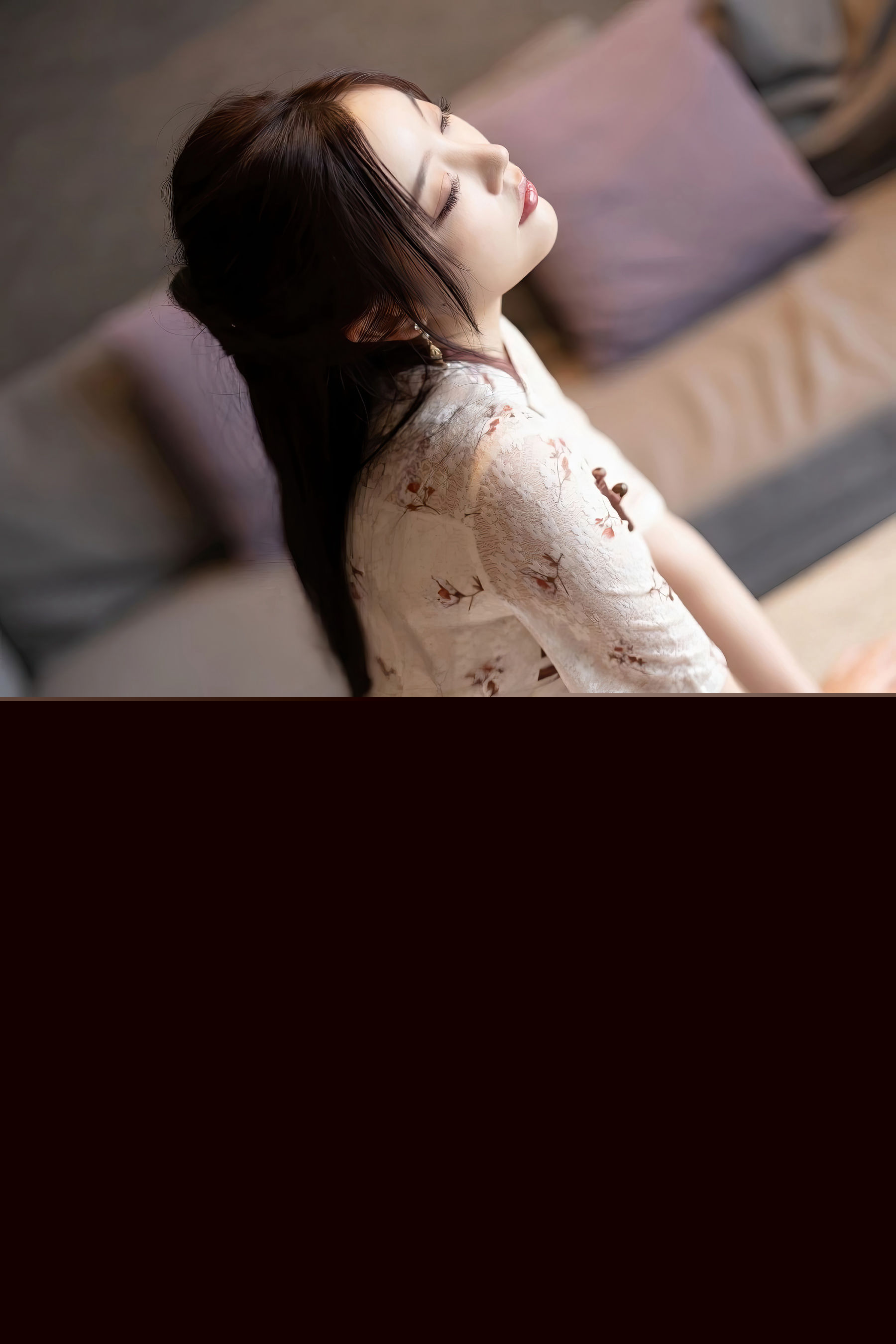 杨晨晨Yome - 白色旗袍+丰腴身材性感写真