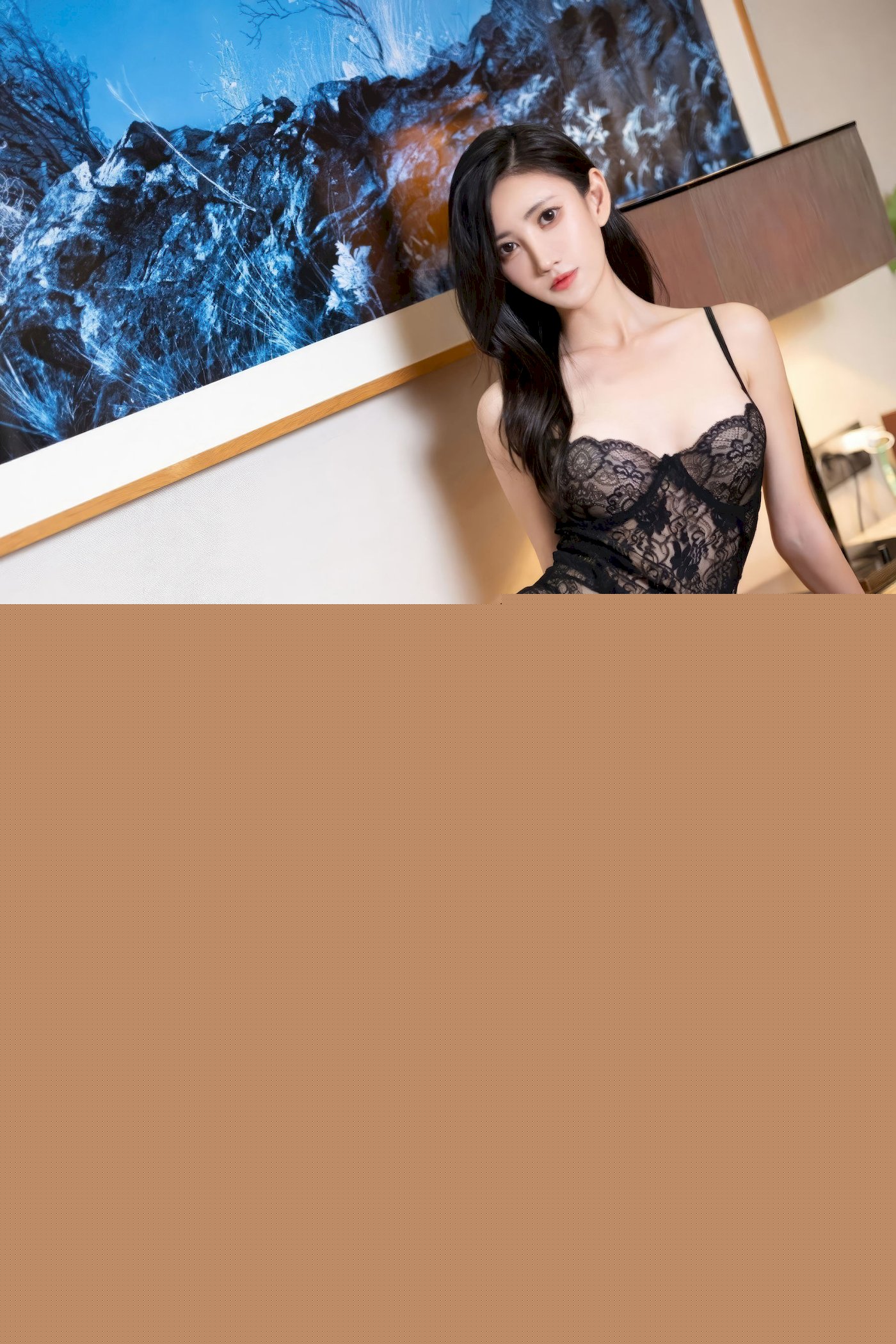 新人章芃芃 - 旗袍服饰+魅惑黑丝性感写真