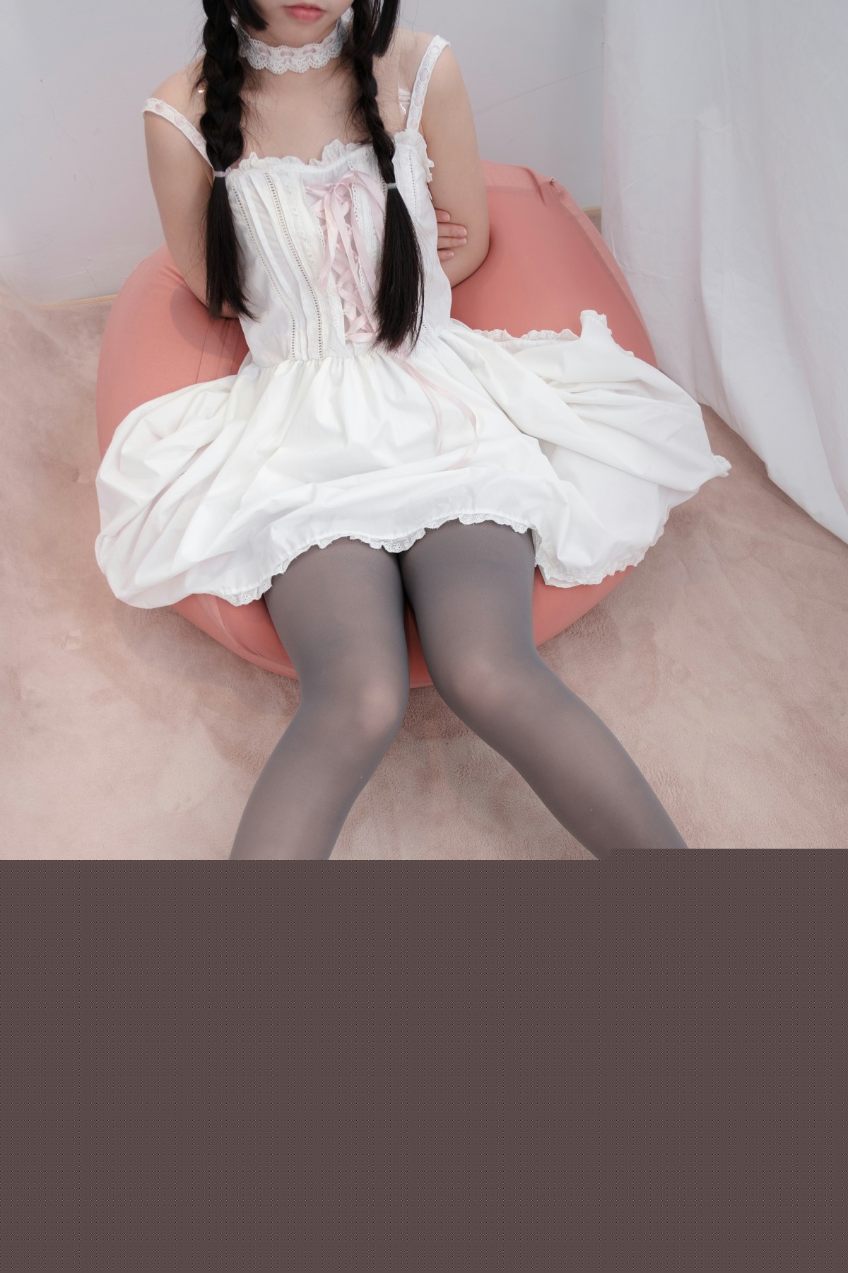 [森萝财团]爱花写真 ALPHA-001 – COSPLAY-御萝部落