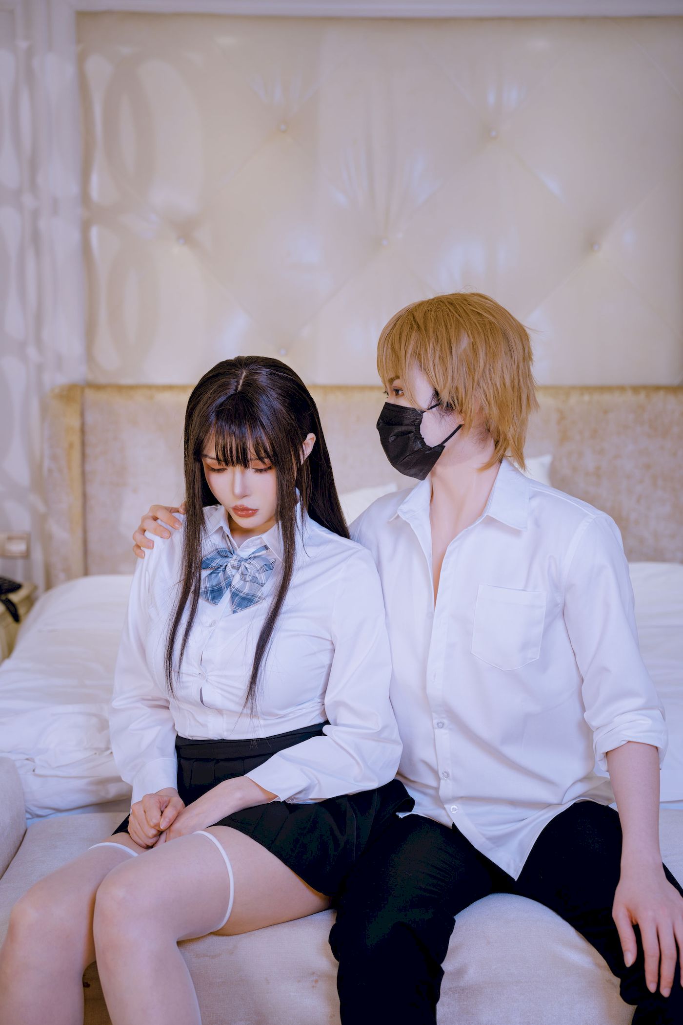 夏小秋秋秋白丝学妹制服户外性感写真