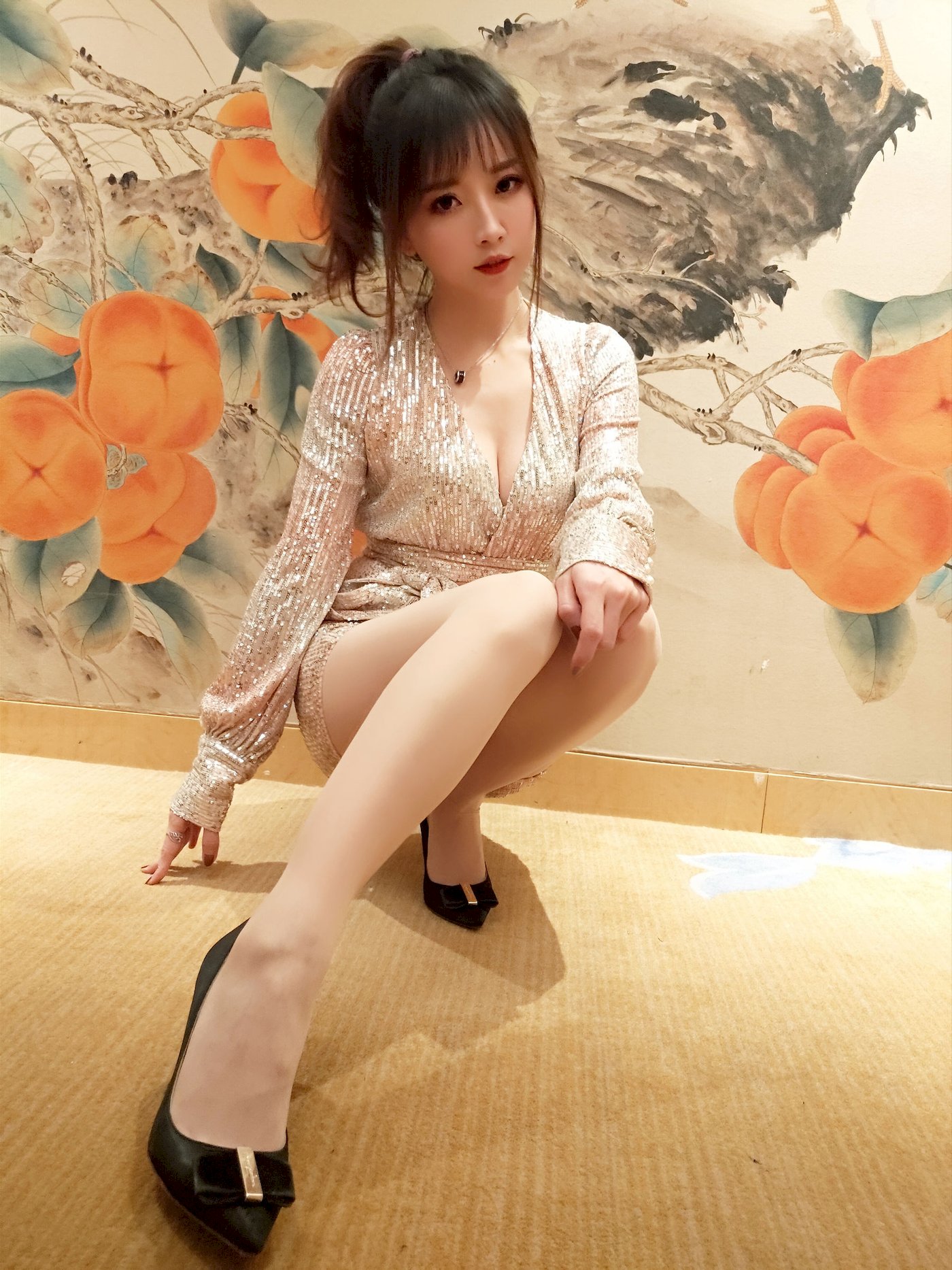 小女巫露娜亮片裙搭配肉丝COS居家福利