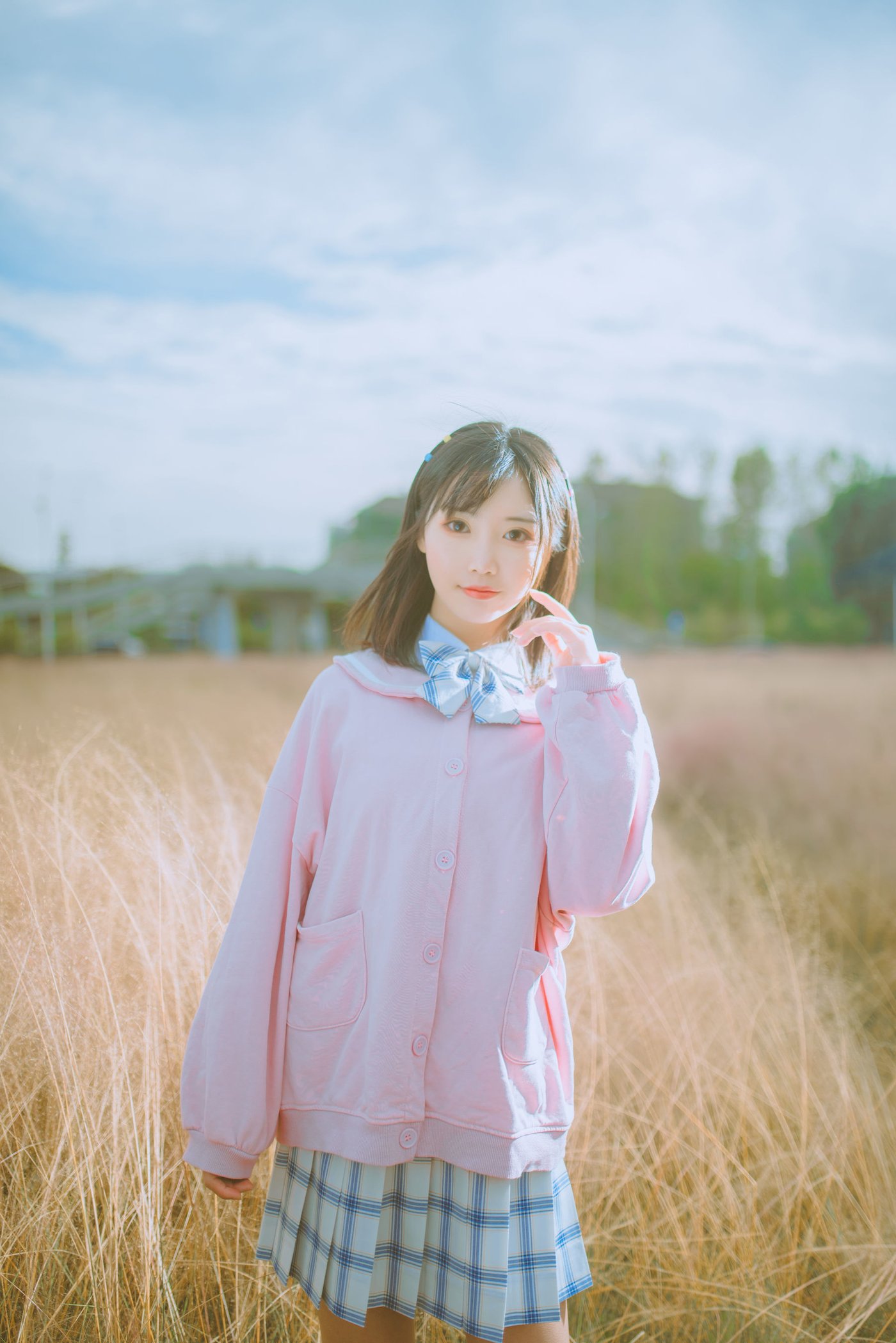 面饼仙儿JK制服粉黛草场景粉色风格