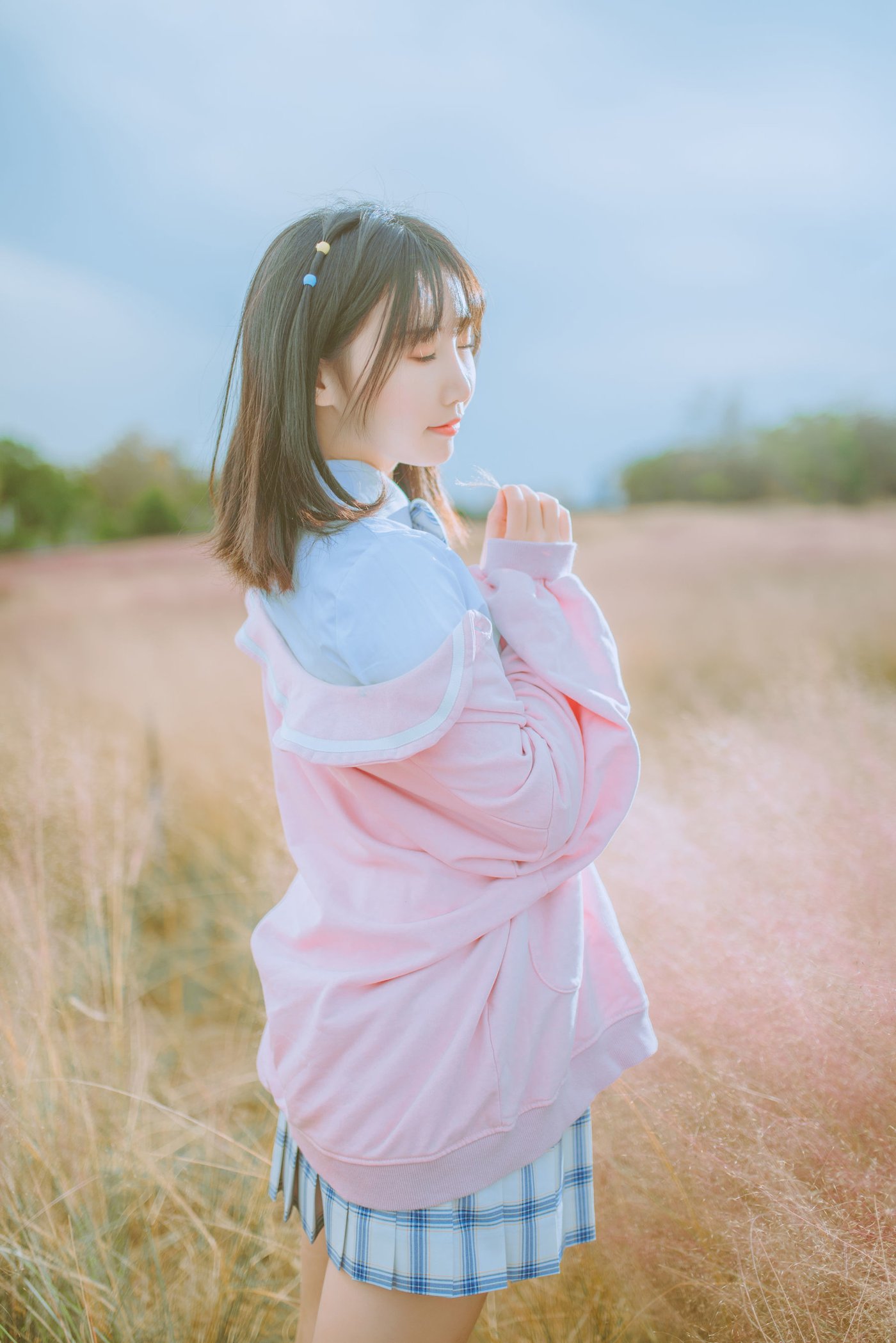 面饼仙儿JK制服粉黛草场景粉色风格