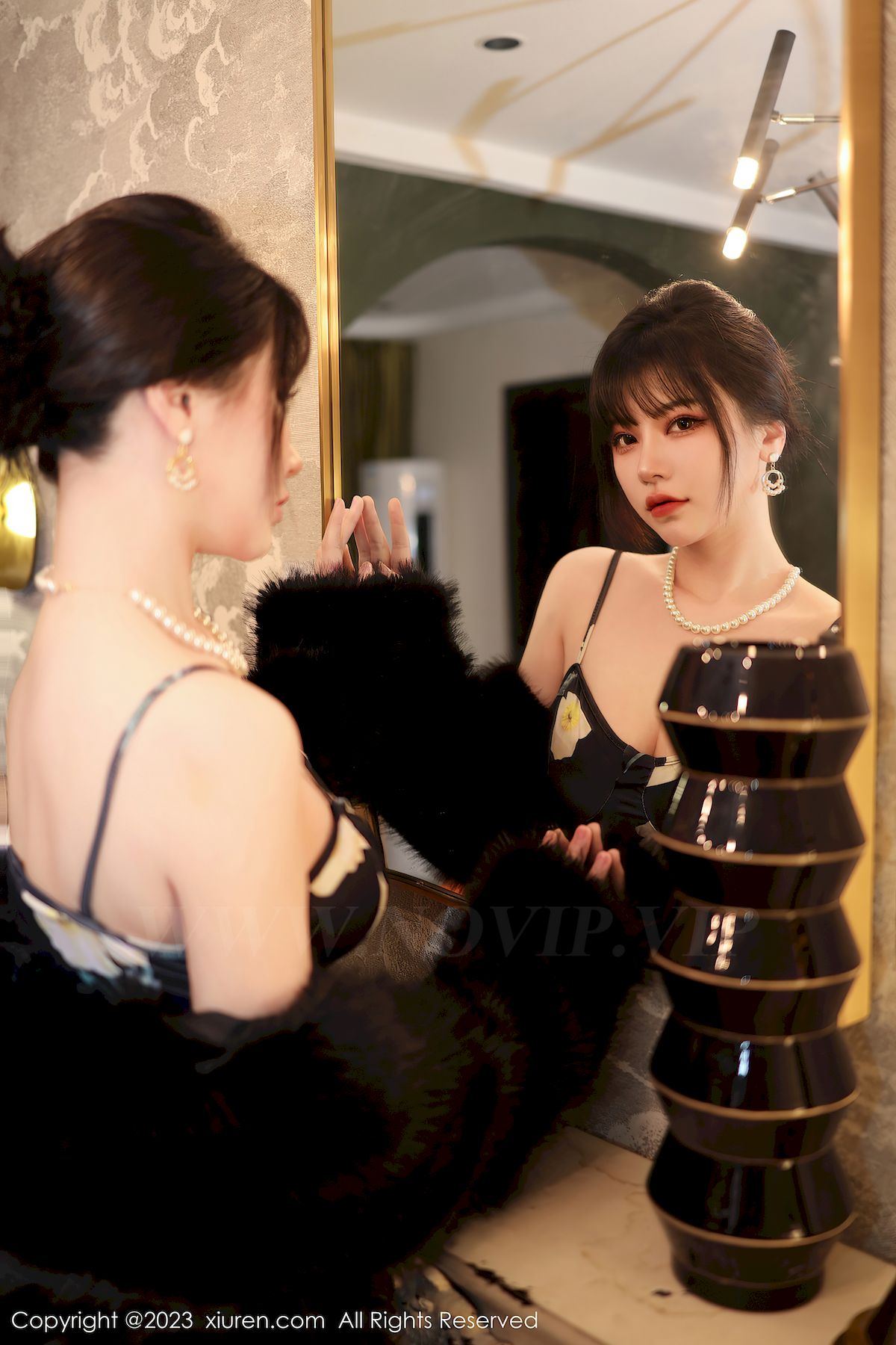 桃桃子_黑色花朵图案长裙黑丝性感写真
